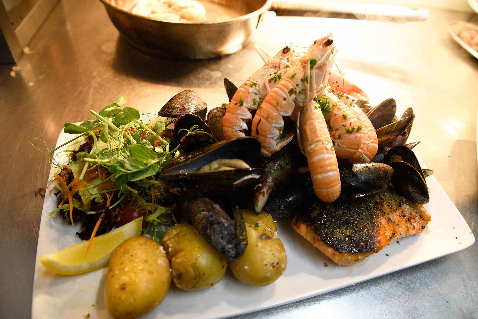 About Sea Breezes Seafood Restaurant in Portree