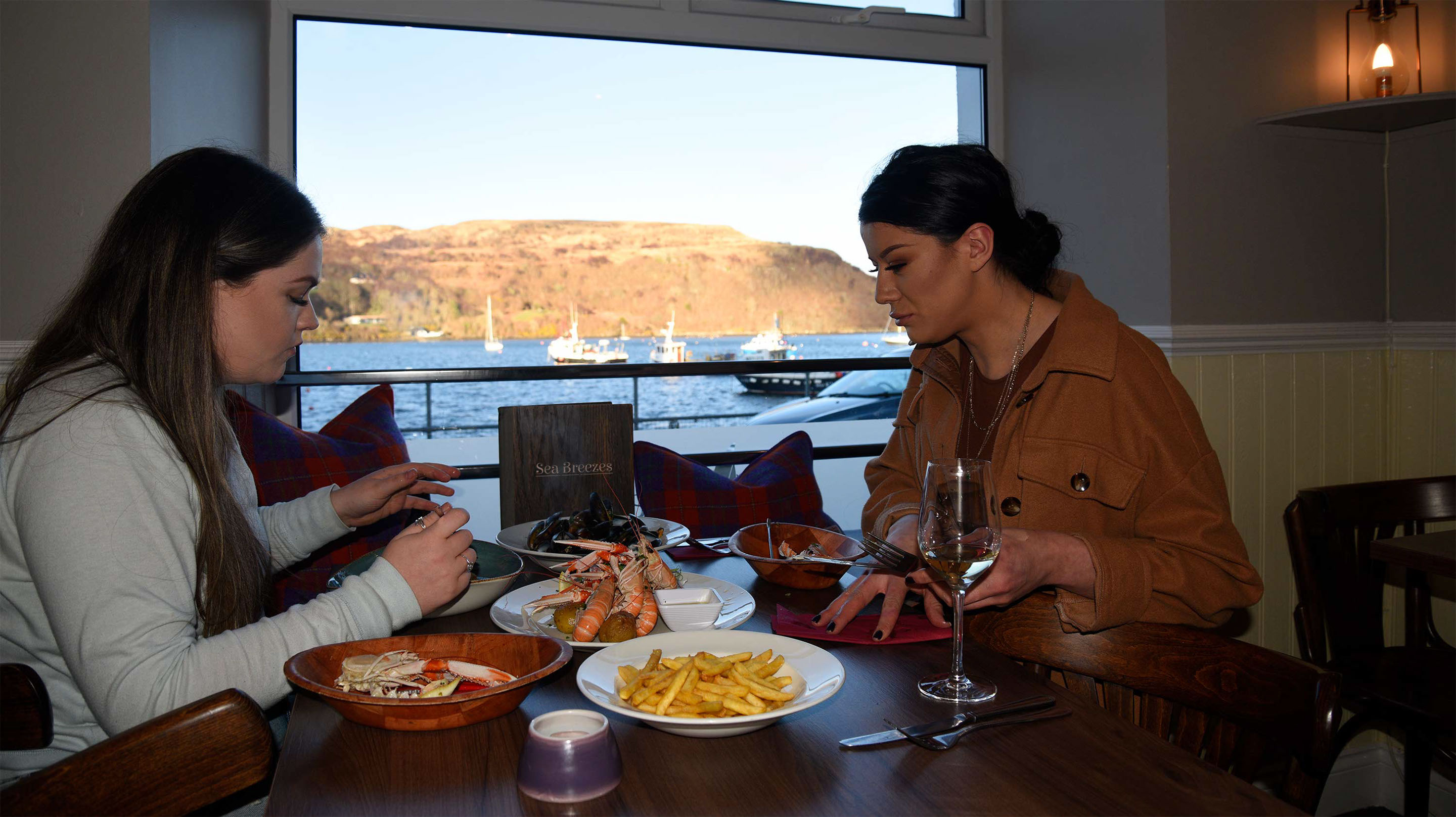 Sea Breezes restaurant in Portree Selling freshly caught Isle of Skye Seaffood